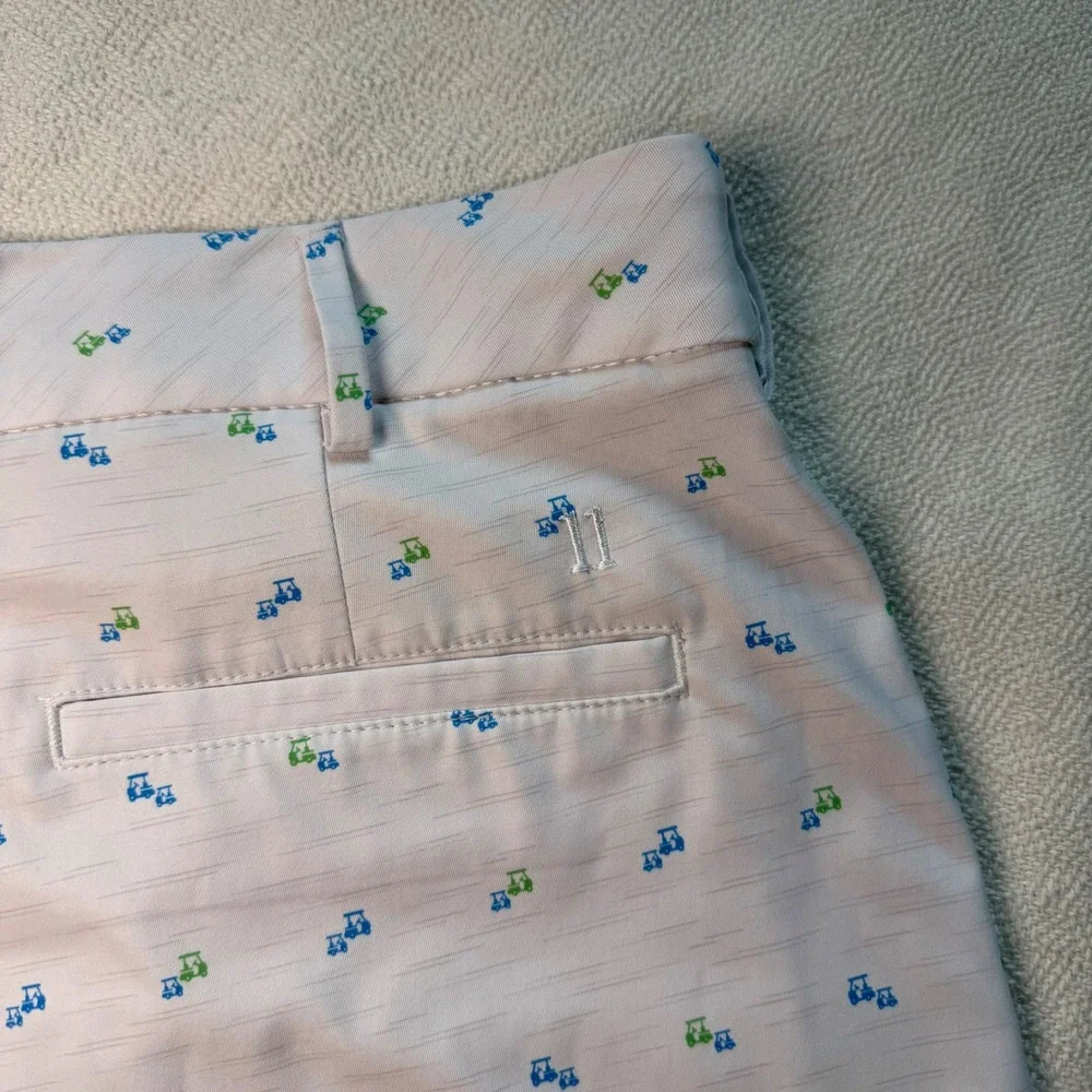 Walter Hagen Mens Golf Shorts White Golf Cart Print Summer Performance Size 38